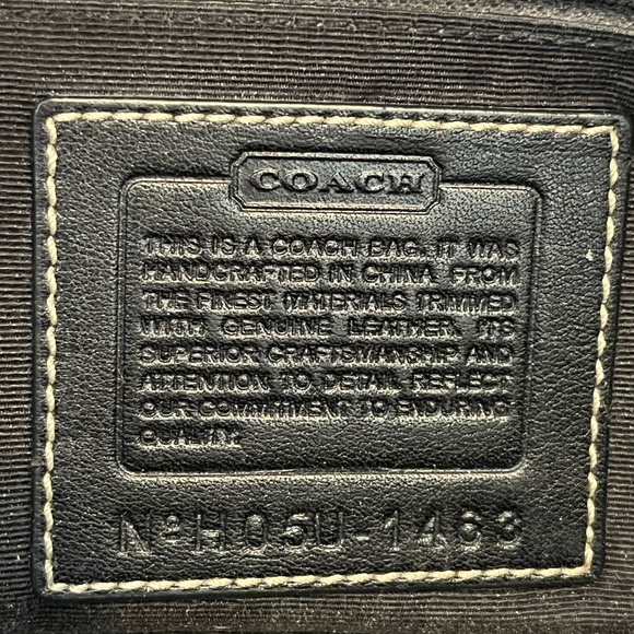 Coach Vtg Soho Flap Y2K Signature C Canvas Shoulder Bag Buckle - Picture 13 of 17